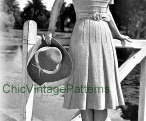 1940's Ladies Knitted Dress Pattern, Short or Long Sleeves