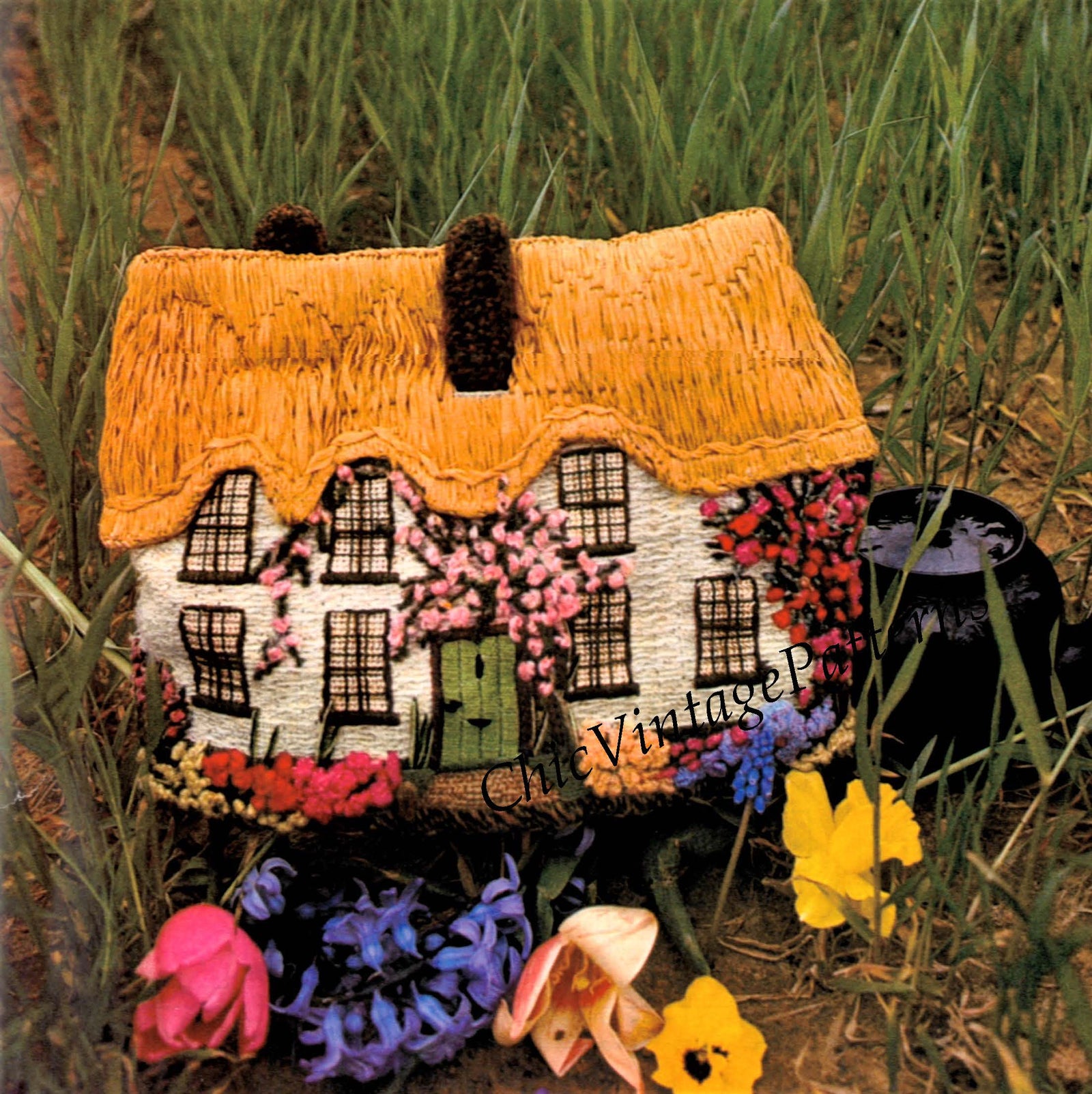 Vintage Tea Cosy Embroidery Pattern, Country Cottage, Digital Download