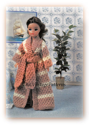 Easy-To-Make Doll's Dressing Gown Pattern, 11-13 inch Doll, Instant Download