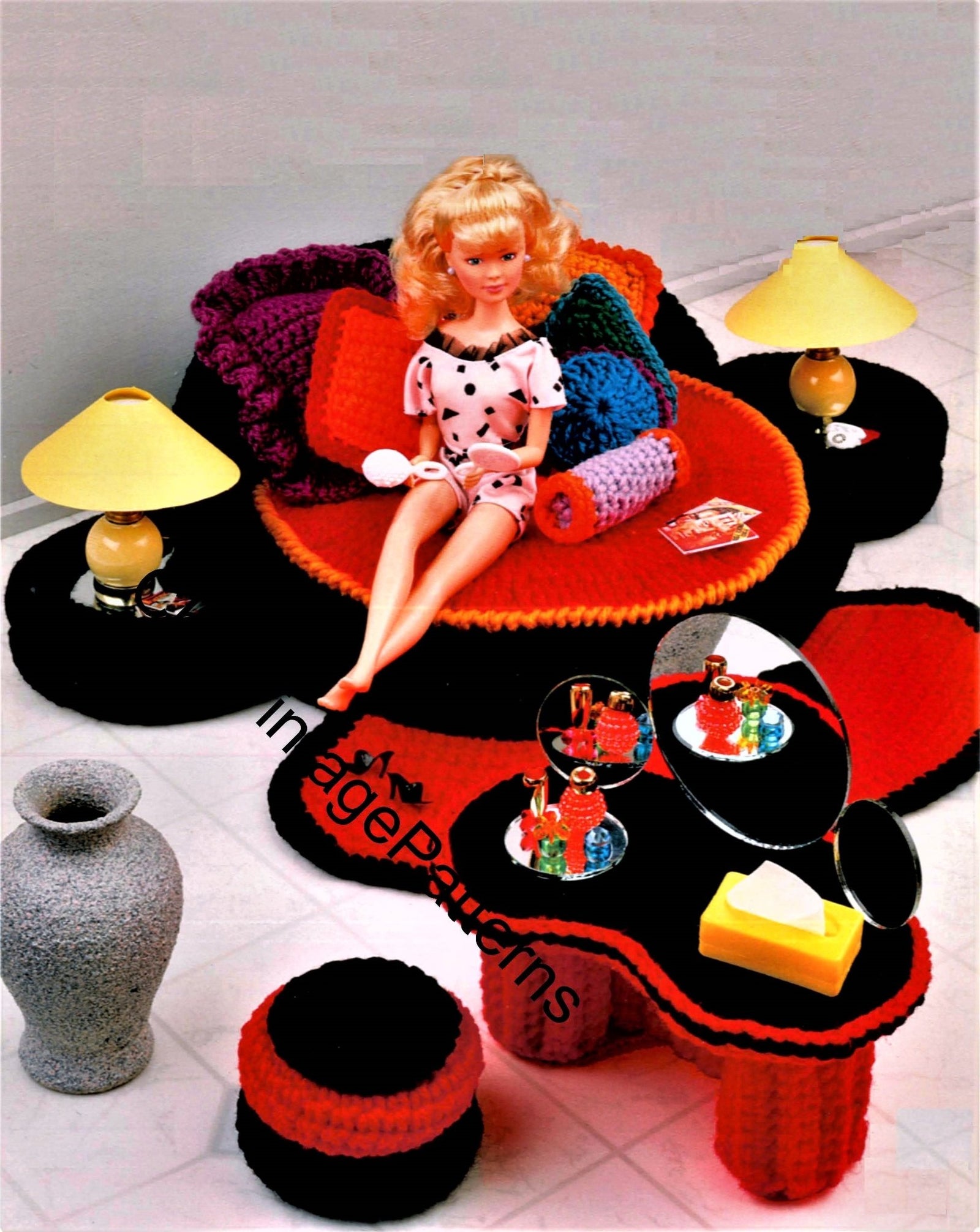Dolls House Pattern, Crochet Bedroom Furniture, 11.1/2 inch Doll, Instant Download