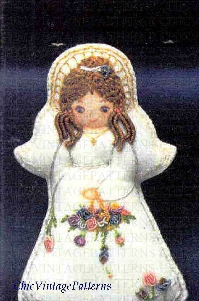 Christmas Angel Embroidery Pattern | ChicVintagePatterns